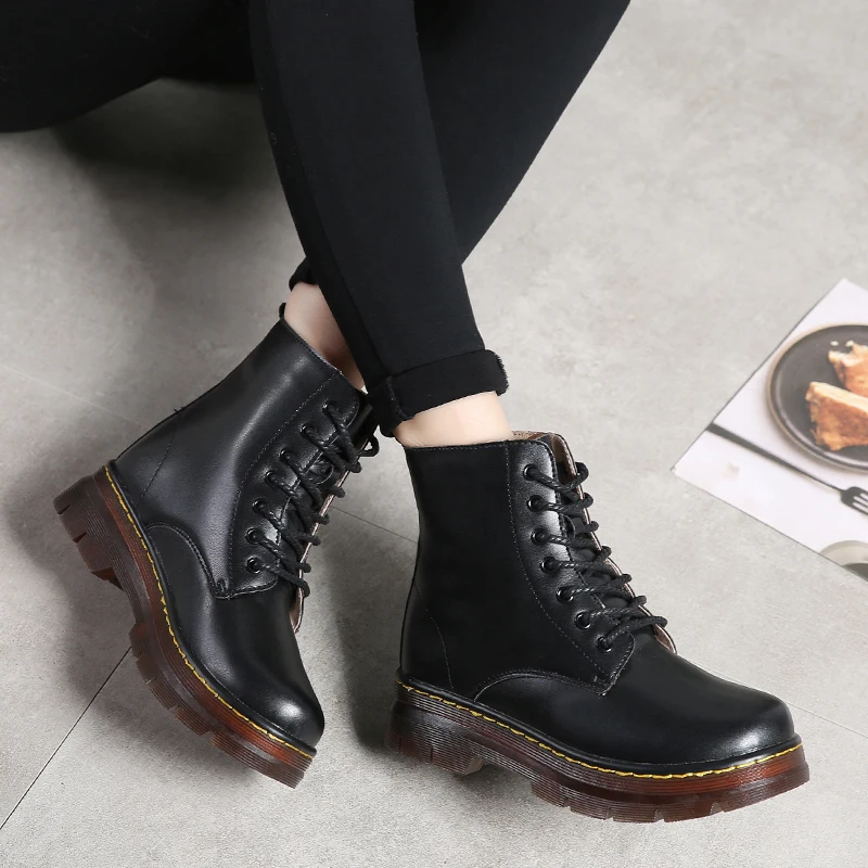 2022 Women's Snow Boots Genuine Leather Autumn Winter Flat Heel Daily Shoes Ankle Boots Plus Fur Platform Ladies British Girls