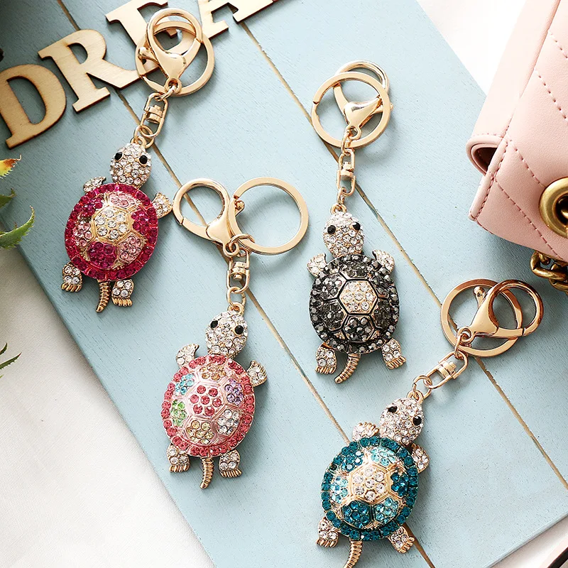 

50pcs/Lot Colorful Diamond Cute Turtle Metal Keychain Creative Bag Pendant for Wedding Birthday Party Gift for Guest Auviderin