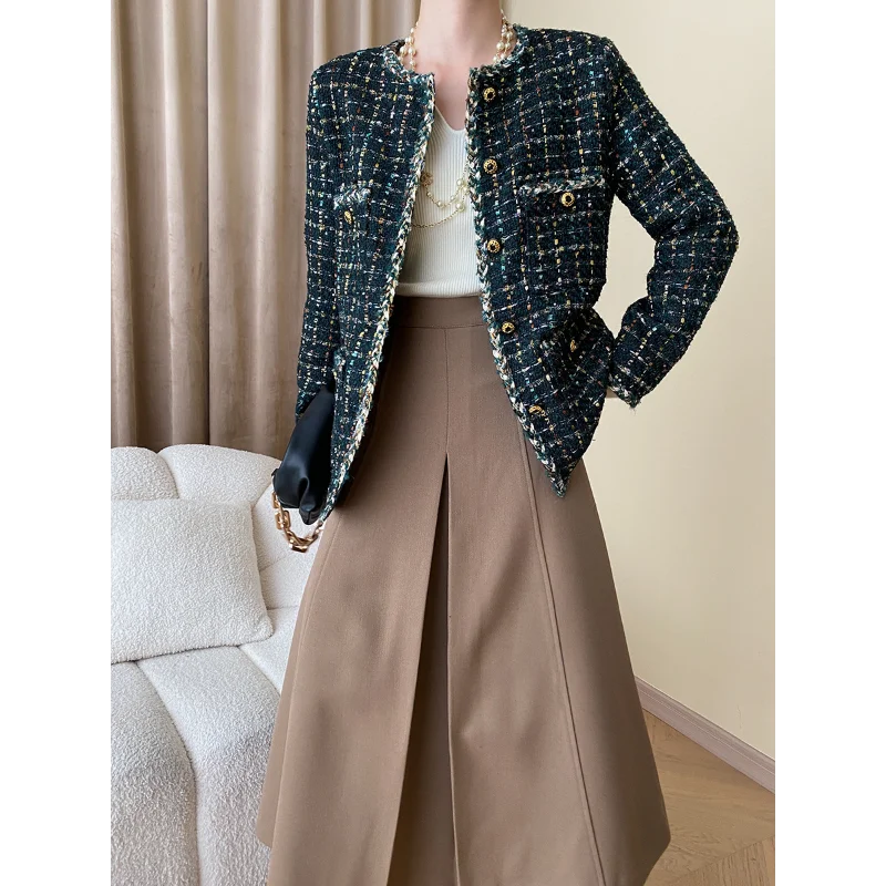 Рисунок 4 - Женское твидовое пальто в винтажном стиле