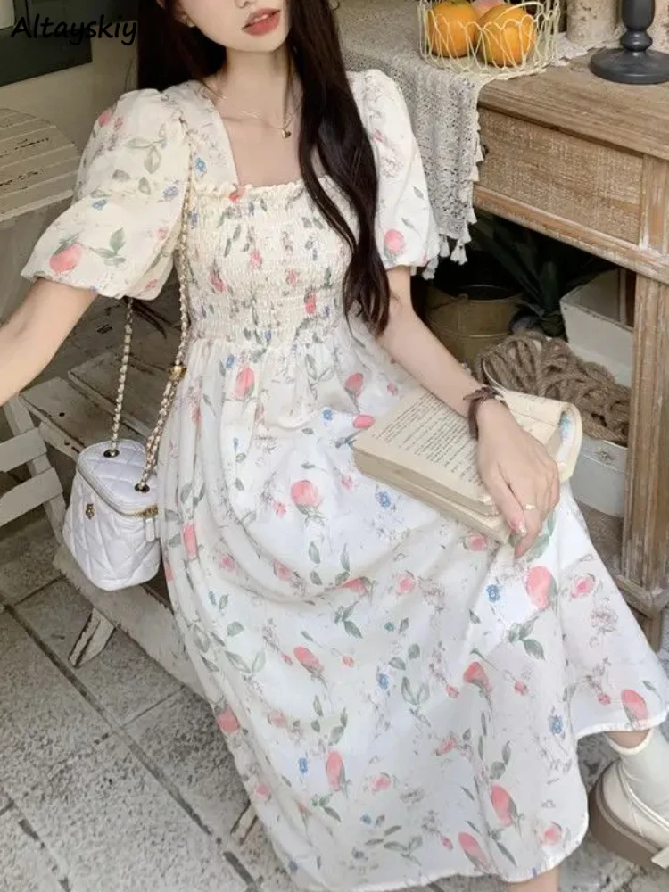 Женское платье до середины икры элегантное Свободное с квадратным вырезом и