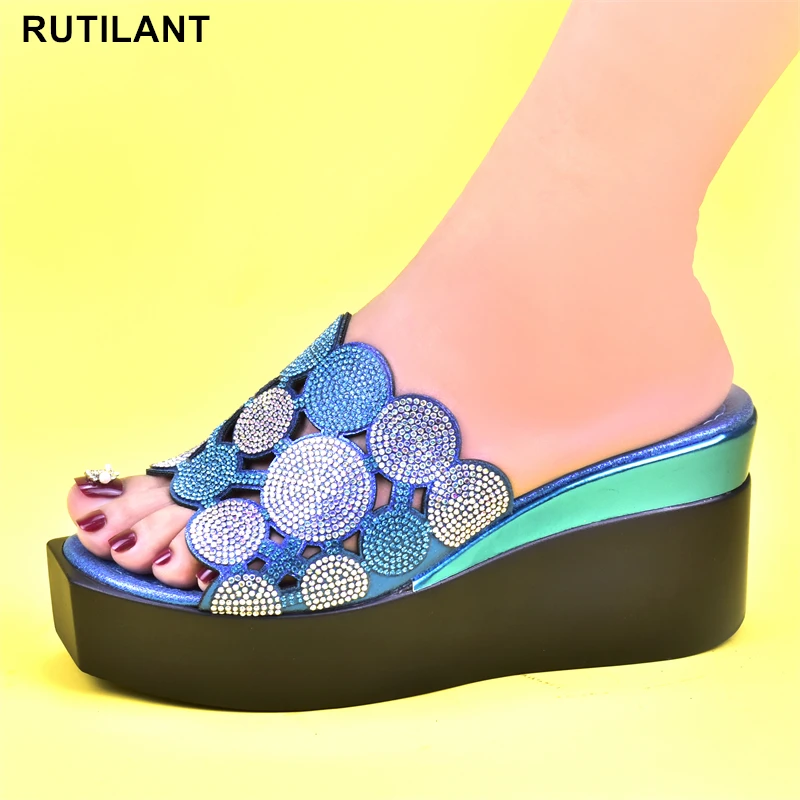 

New Fashion Lady Shoes with Rhinestone Crystal Design Open Toe Sexy Nigerian Ladies Shoes Party Wedding Shoes Slippers Pumps