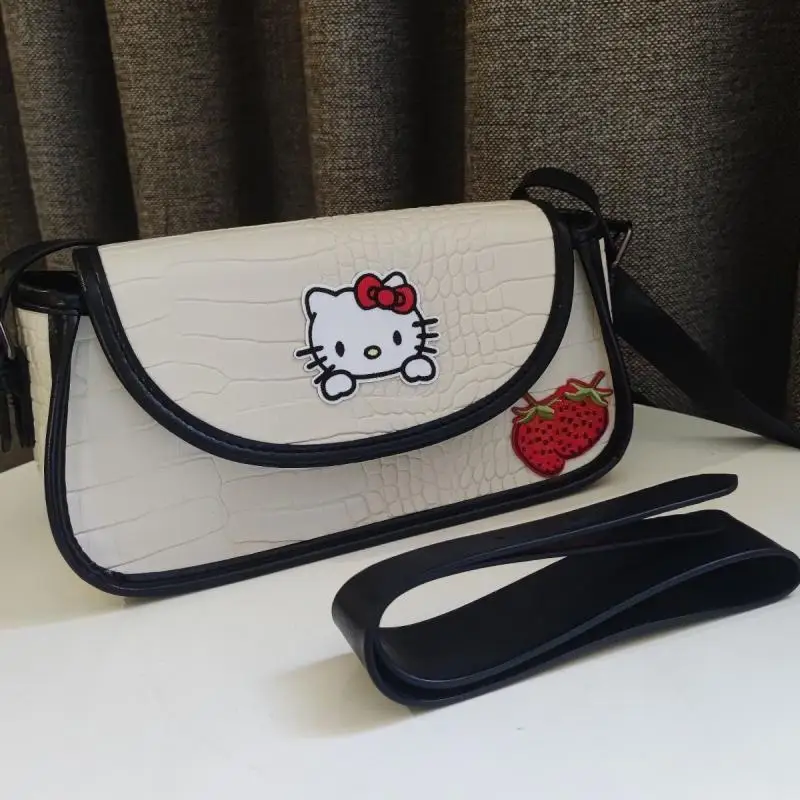 

Kawaii New Sanriode Hellokitty Armpit Bag Cute Fashion Girls Y2K Strawberry Stitching Color Shoulder Bag Double Shoulder Strap