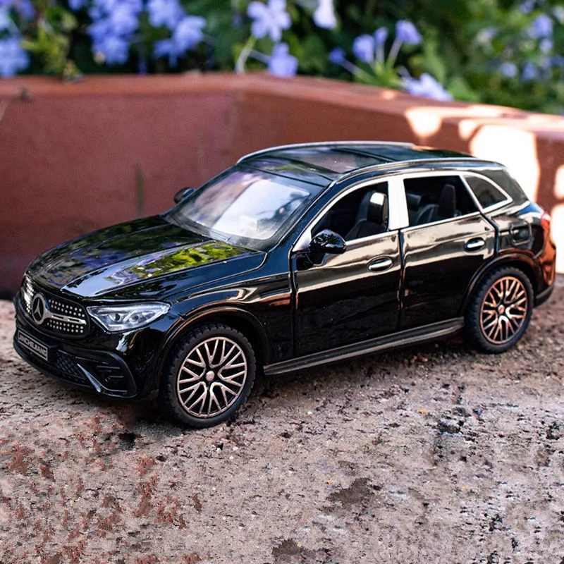 

1:32 GLC 400e SUV Alloy Car Model Diecast Metal Toy Off-road Vehicles Car Model Simulation Sound Light Collection Childrens Gift