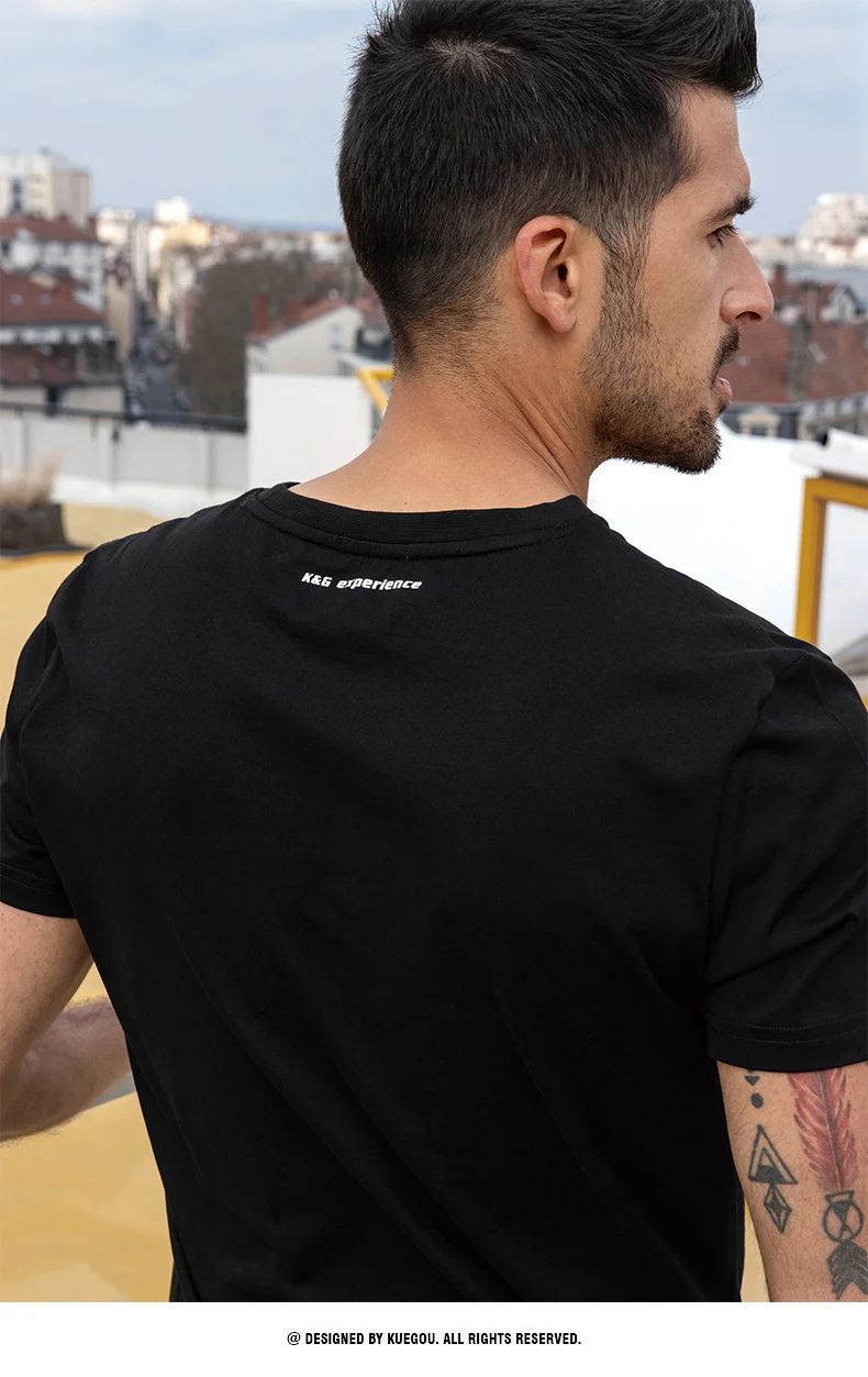 

V7577- Men's new summer 100 thread count cotton shirt with 100 sleeves.