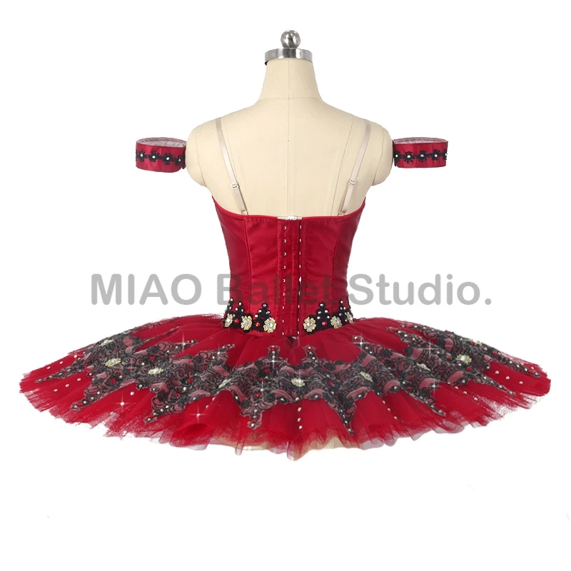 Женская атласная балетная пачка бордовая черная для соревнований