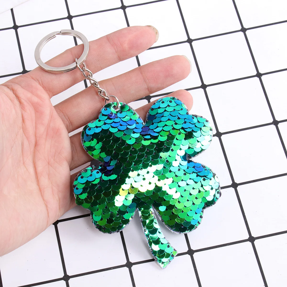 

Keychain Keysequin Ring Pendant Chain Four Leaf Keyringparty Shamrockornament Gift Day Patrick St Handbag Decorative Lucky