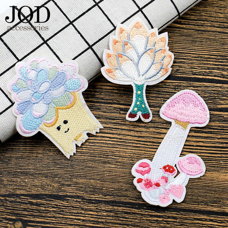 

Mushroom Flowers Cactus Ironing Patches Stripes for Clothing Embroidered Patch Thermal Stickers on Clothes Badges Iron on Appliq