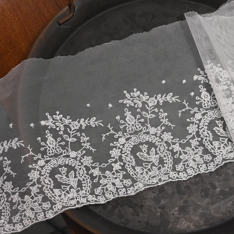 Вышитая гипюровая кружевная отделка белая и черная швейная лента теплое вязание