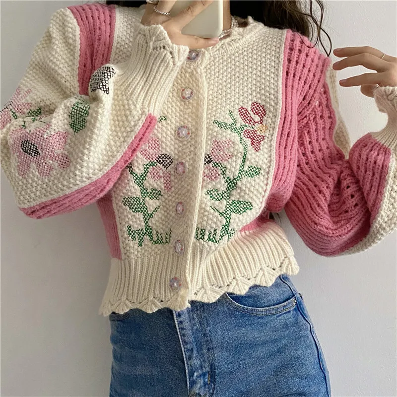 

Luxury Floral Embroidered Knitted Cardigan Women 2022 Fashion Vintage 0 Neck Long Sleeve Sweater Top Female Outerwear Chic Tops
