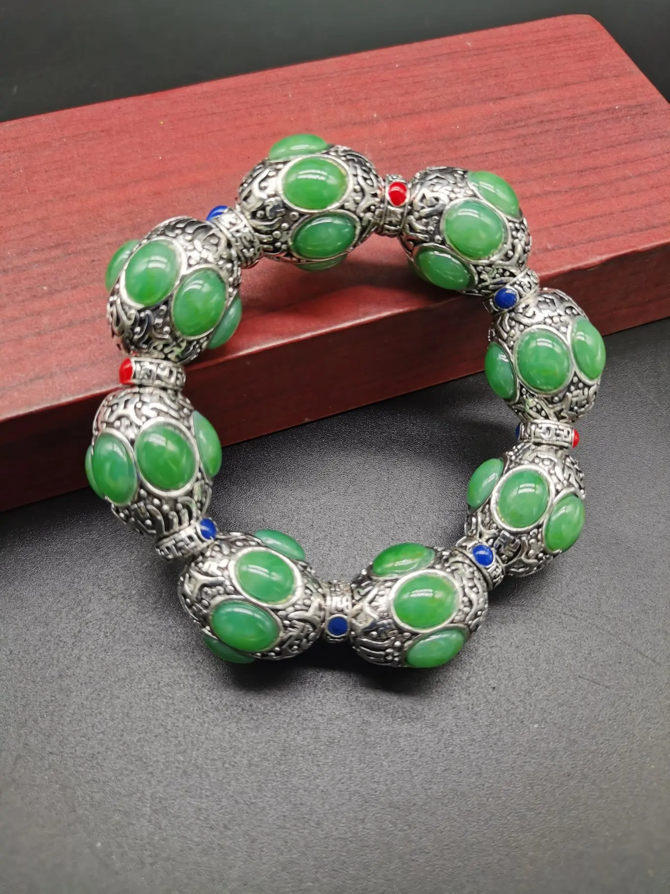 

China Elaborate Tibetan Silver Mosaic Gemstone Lucky“Auspicious”Bracelet/Necklace Metal Handicraft Decoration Home Decoration#3