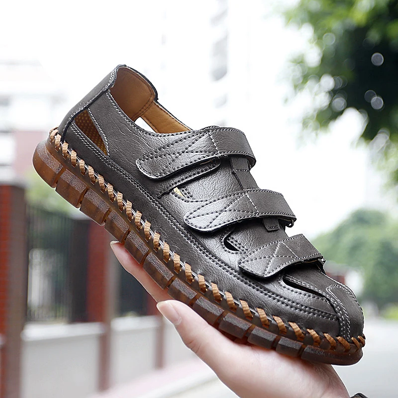 Рисунок 4 - Сандалии женские ручной работы