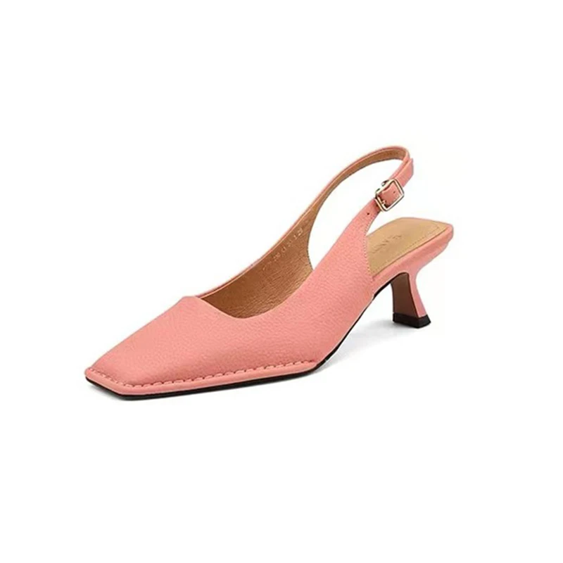 Женские босоножки на блочном каблуке бежевые с ремешком и пряжкой в стиле Мэри