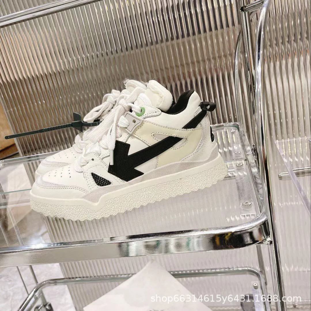 

2022 trendy brand white men's board shoes with low top arrow color matching sports and leisure off dad shoes for girls