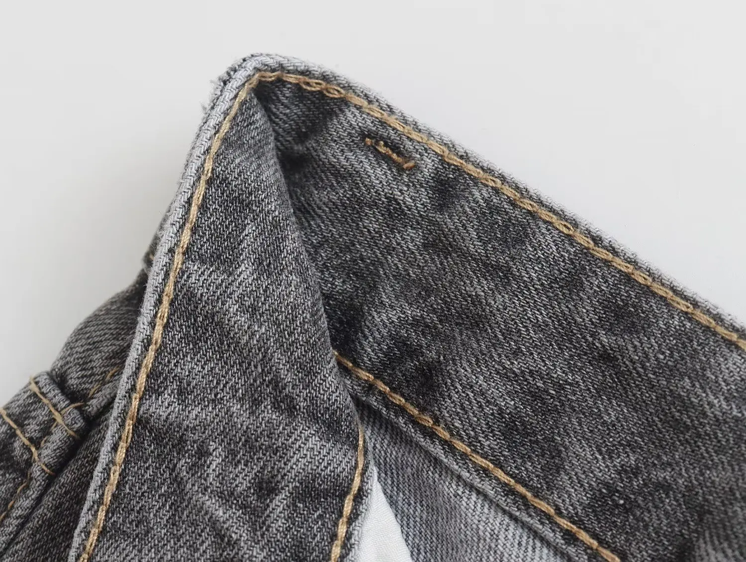 Withered Summer Pure Cotton Girls High Street Frayed Distressed Denim Mom Shorts Women Fashion Casual Bermuda