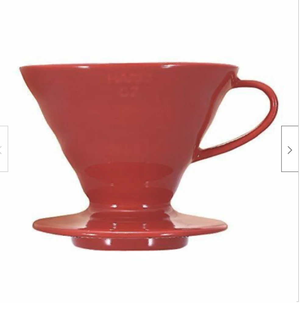 

Фарфоровый держатель для фильтра для кофе Hario VDC-02R V60, размер 02/1-4 чашки, красный