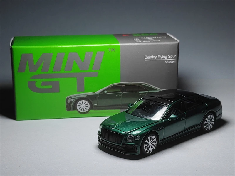 

Коллекция литой модели Mini GT 1/64 286 Bentley