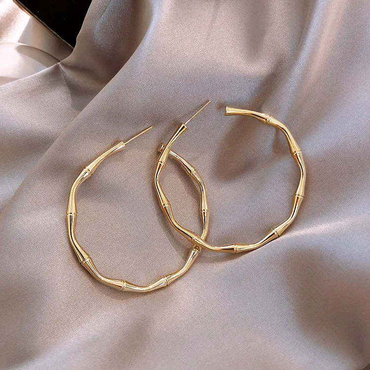 

Большие серьги-кольца в европейском и американском стиле с большим круглым бамбуковым дизайном 18 карат, покрытые настоящим золотом, высококачественные круглые