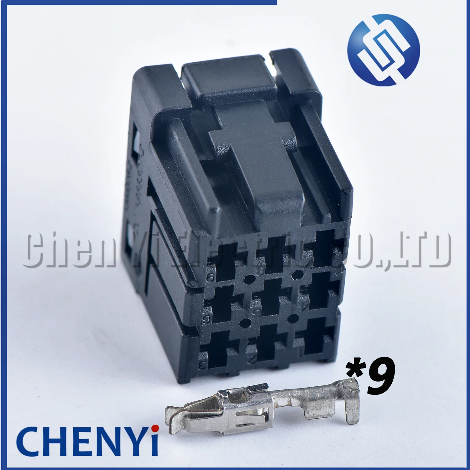 

Автомобильный блок предохранителей Yuyi 2-968307-2 1-968307-2 1-968305-2