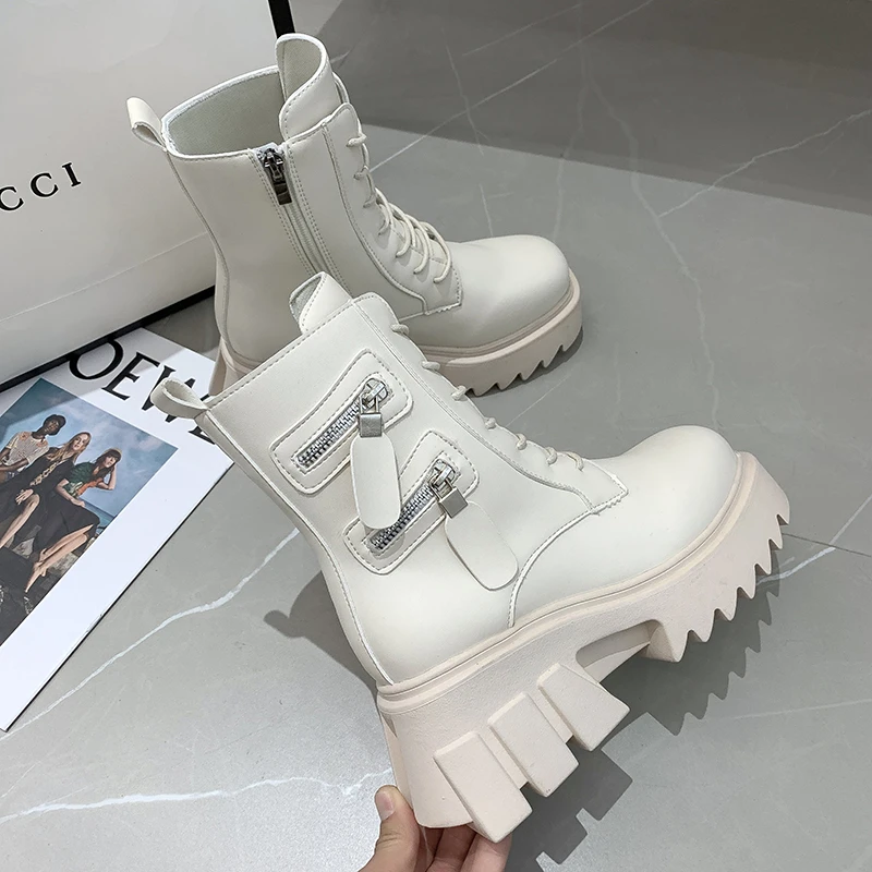 

Женские ботинки на платформе, модные повседневные короткие ботинки на высоком каблуке, женские ботинки на танкетке, женская готическая обу...