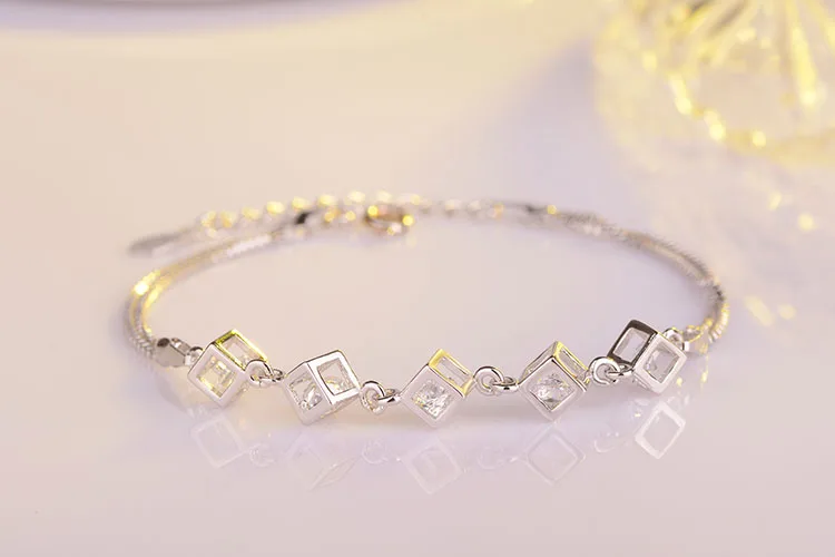Unique Korean Beautiful Bracelet For Women Austrian Crystal Fashion Heart Chain Bracelet For Female Gifts Wholesale 2021 images - 6