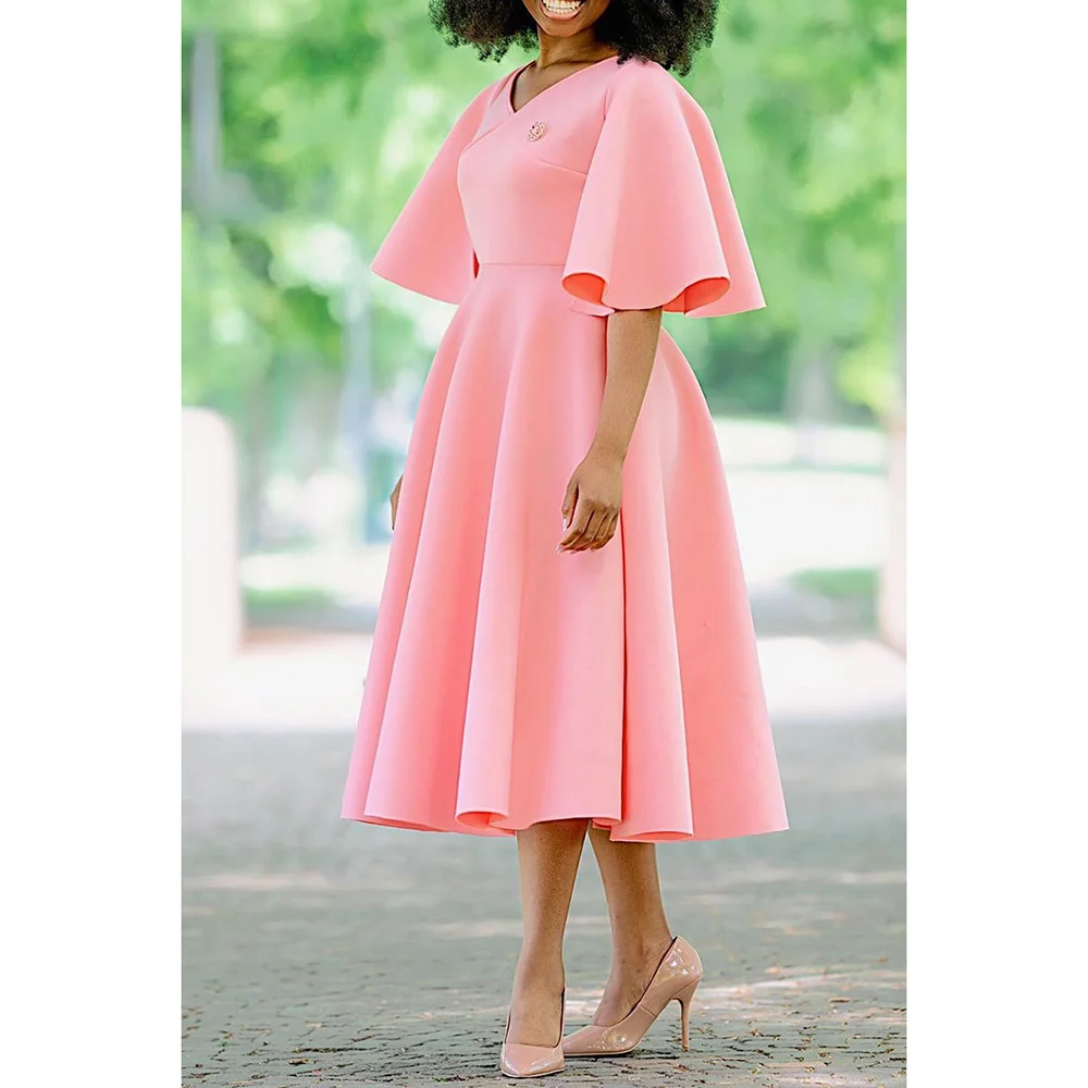 Женское элегантное ТРАПЕЦИЕВИДНОЕ голубое официальное платье средней длины с