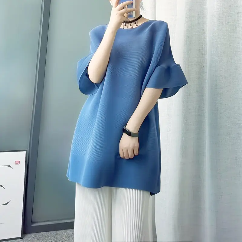 

Fashion foreign gas large size loose women's pleated blouse women autumn 2022 wild slim easing half sleeve solid t shirt female