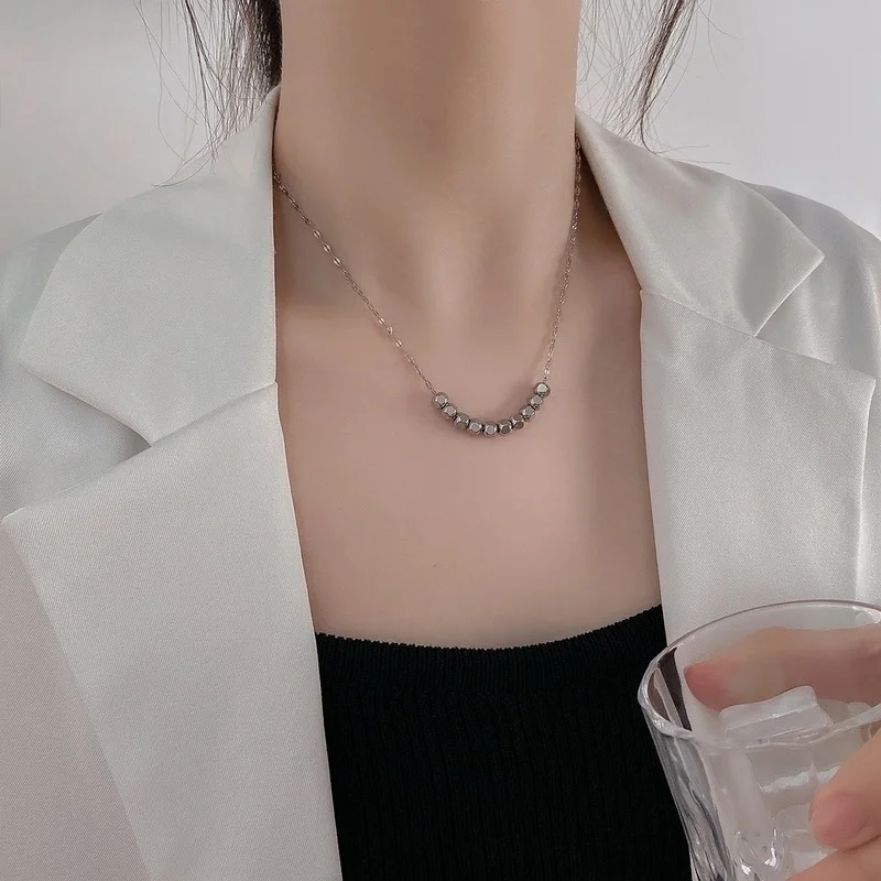 

U-Magical Exquisite Geometric Square Silver Color Metal Beaded Pendant Necklace for Women Minimalist Geometric Necklace Jewelry