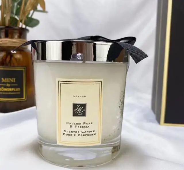 

High quality perfume english pear candle women men long lasting wood floral natural taste for men women fragrance