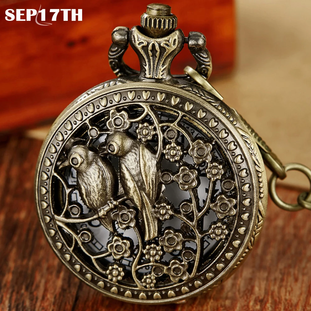 

Engraved Quartz Pocket Watch with Chain Men Women Female Male Clock Pendant Necklace Vintage reloj de bolsillo pocket fob watche
