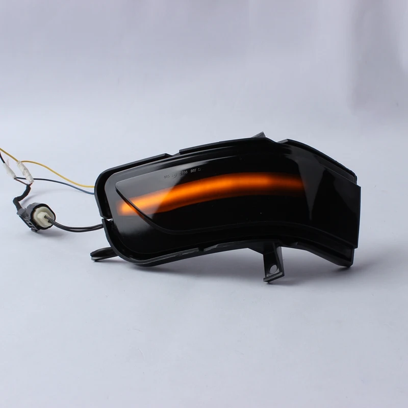 Динамический указатель поворота для автомобиля