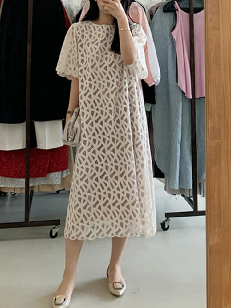 

Elegant Perspective Hollow Out Dress Women O Neck Short Sleeve Oversize Loose Midi Dresses Female Korean 2020 Summer New