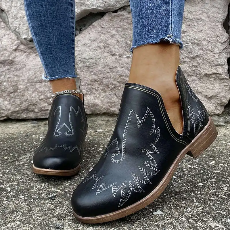 

Осенне-зимние повседневные женские ковбойские ботильоны в западном стиле большого размера женские классические короткие ботинки на низко...