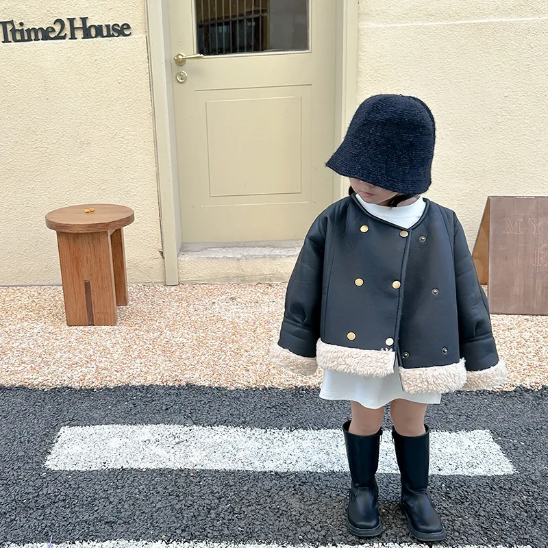 

Детская однотонная куртка принцессы с длинным рукавом на пуговицах из искусственной кожи, детская модная куртка для девочек, верхняя одежд...