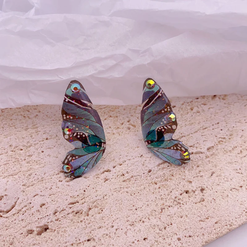 

Minar Wonderful Gradient Multicolor Resin Butterfly Wings Drop Earrings for Women Shiny Rhinestone Glitter Statement Earring