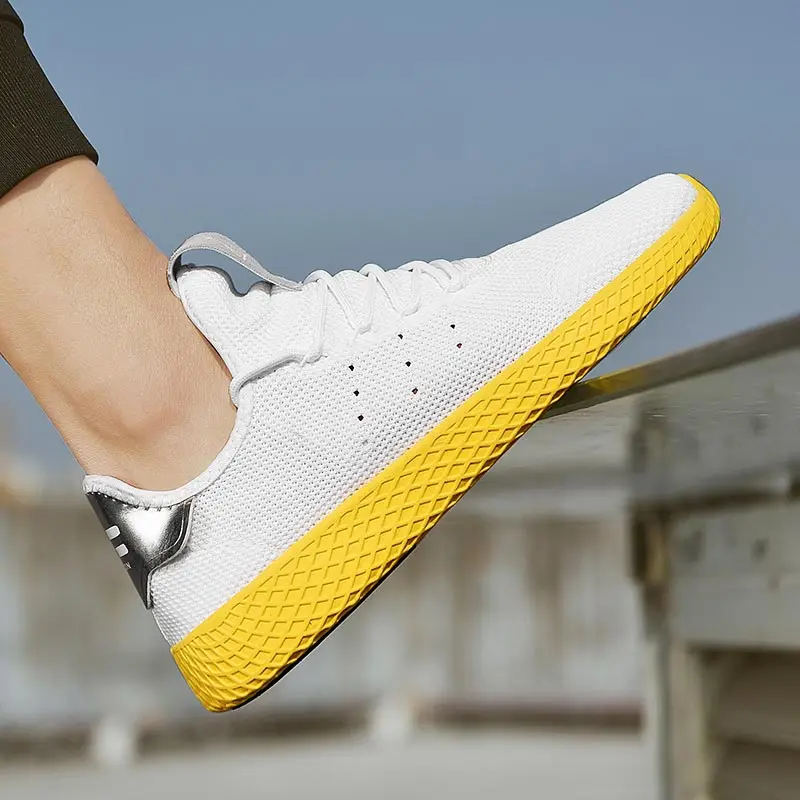 

Men's Mesh Sneakers Black Trainers Mens Running Shoes 2021G Shoes Men Sport Low Sports Shoes For Boys Walking
