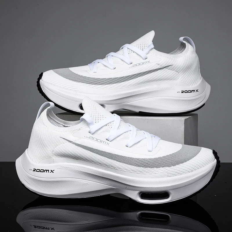 

Men Runing Shoes High Quality Outdoor Light Breathable Casual Couple Jogging Sport Shoes Male Sneakers Plus Size 35-48