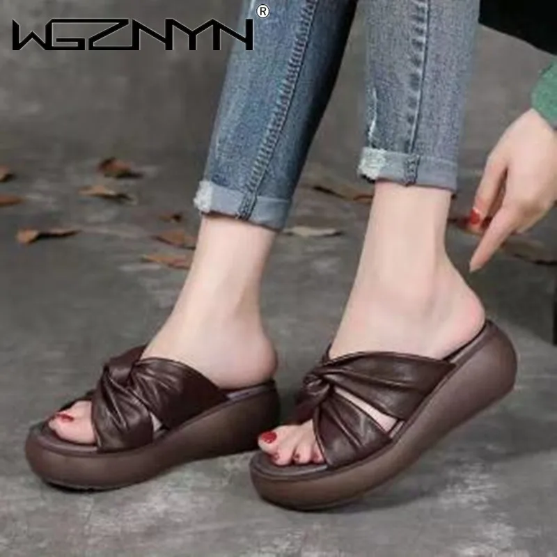 

2022 New Sandals Women Slides Fashion Flip Flop Summer Seaside Retro Shoes Casual Beach Slippers Thick-soled Soft Sole Sandals