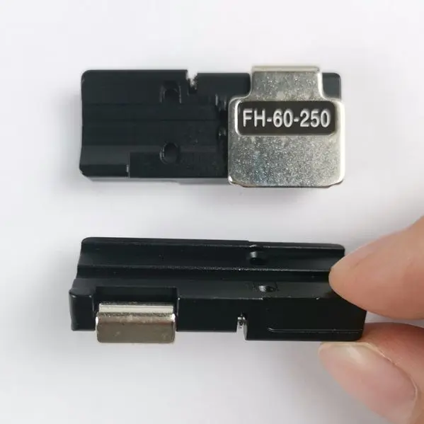 Made in China FSM-22S FSM-12S FSM-60S FSM-70S FSM-80S Fusion Splicer Shealth 250um Clamp/FH-60-250 Fiber Holder 1 Pair