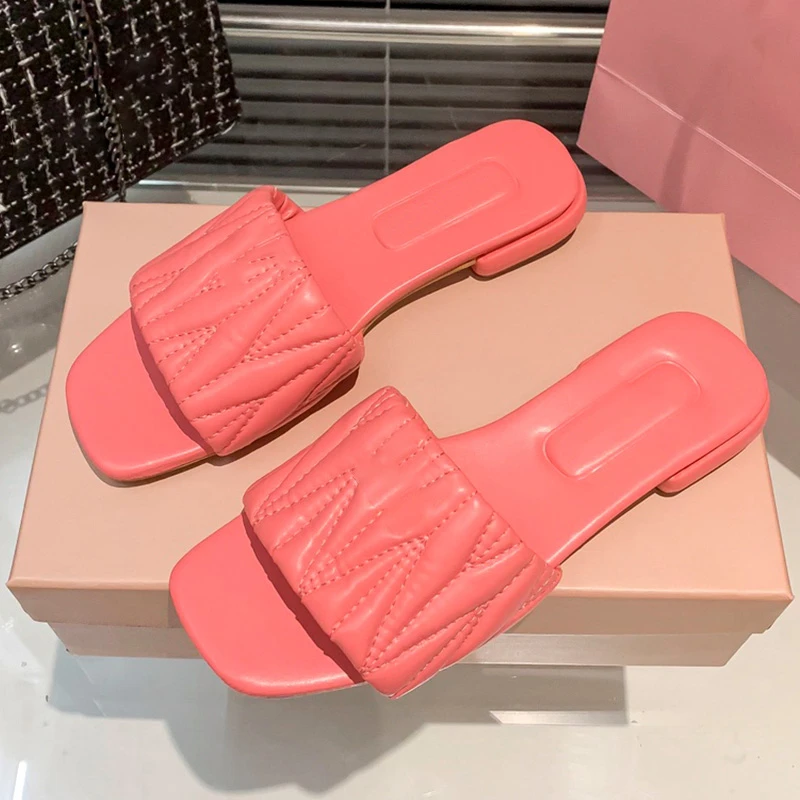 Summer European and American new flat square head non-slip fashion women's slippers