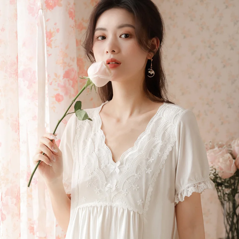 Short sleeved nightdress women's new cotton loose summer V-neck palace Princess sweet home pajamas