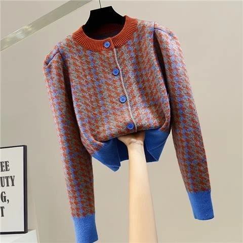 

Женский трикотажный кардиган с рисунком «гусиная лапка»