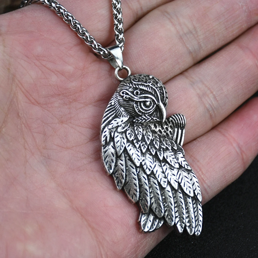 

10pcs Owl&Raven Pendant Necklace for Men Animal Birds Pagan Flying crow Jewelry With Gift Bag