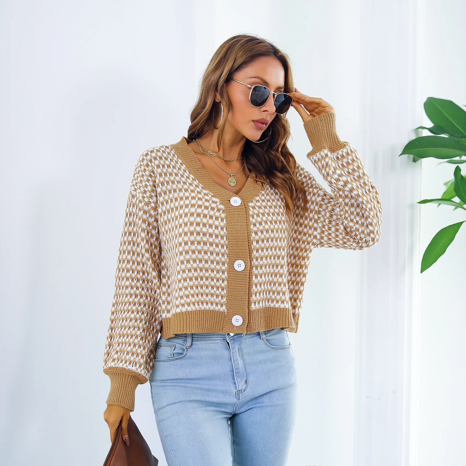 

Women Short Cardigan Sweater Fashion Spring Autumn Contrast Color Lattice Lantern Sleeves V-neck Knit Wear Streetwear Jacket