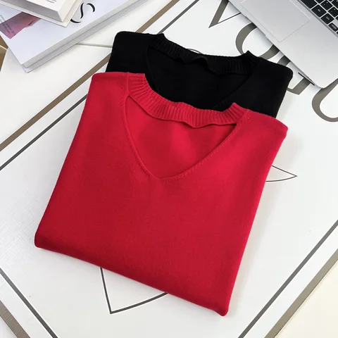 Женский вискозный ажурный свитер V-образного кроя