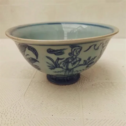 Старинная фарфоровая фигурка MIAO YANG GONG YI