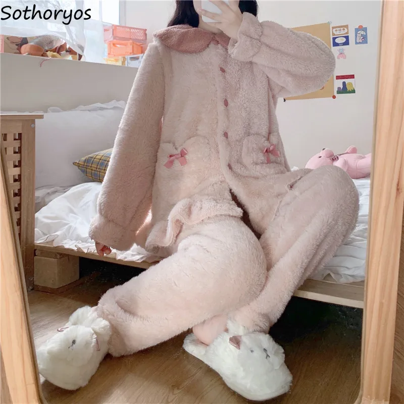 

Winter Women Pink Flannel Pajama Sets Turn Down Collar Warm Sweet Girl Nightwear Cute Coral Fleece Sleepwear Lounge Comfortable