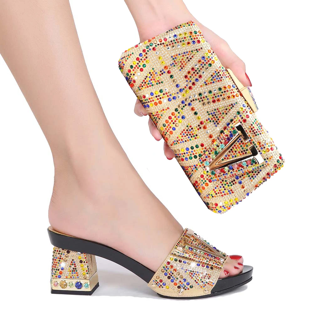 

Комплект из туфель и сумок в итальянском стиле, туфли и сумочки в африканском стиле золотого цвета для женщин, нигерийская обувь для вечерни...