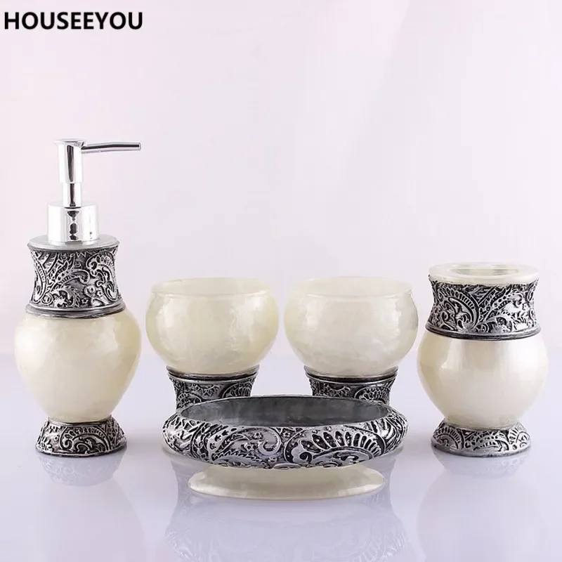 

New Fashion European style 5pcs/set Bathroom Toilet Products Toothbrush Holder Soap Dish Dispenser Tooth Mug Bathroom Sets