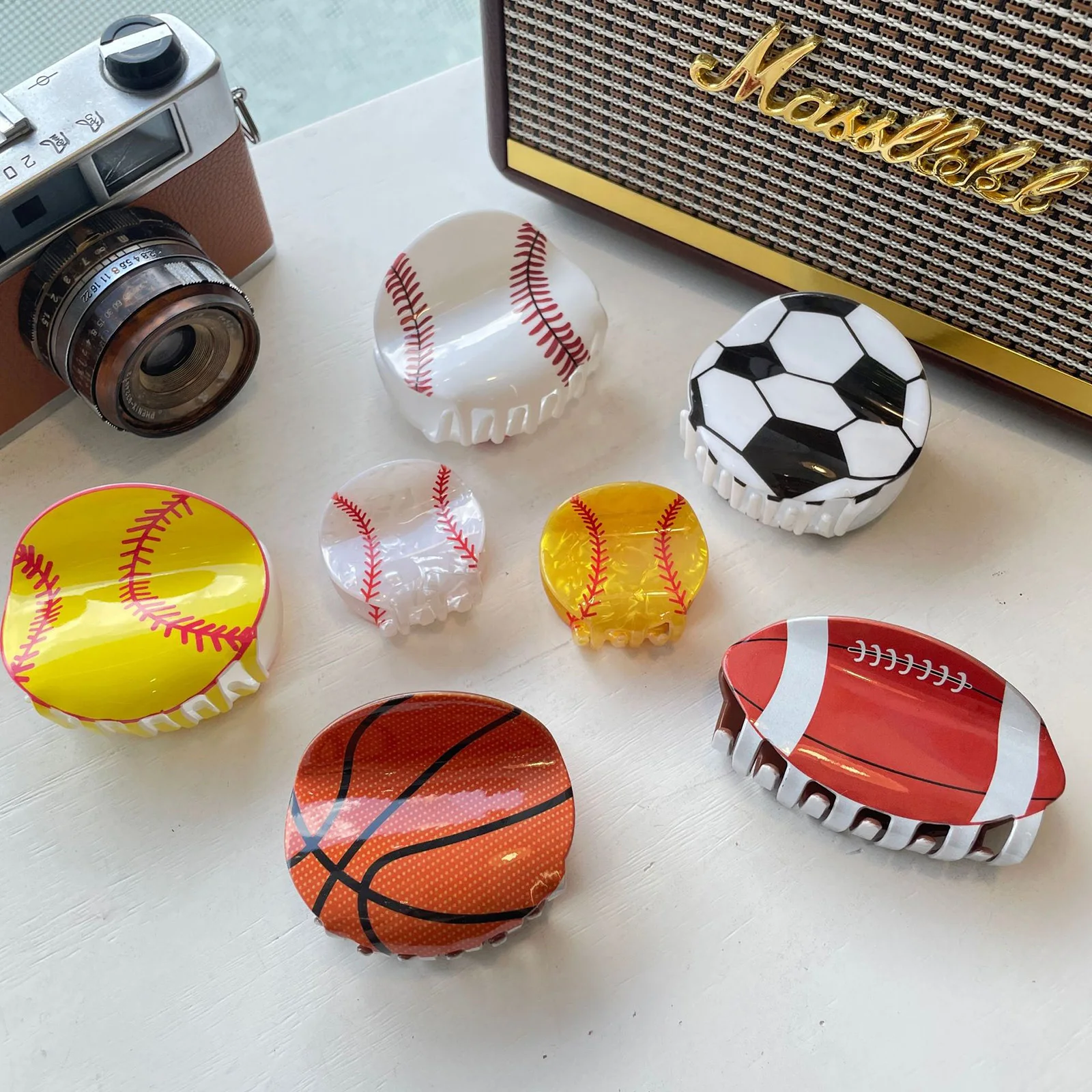 

1pc New Fashion Acrylic Basketball Football Tennis Soccer Hair Claw Clips for Women Hairclip Barrettes Hairpin Hair Accessories