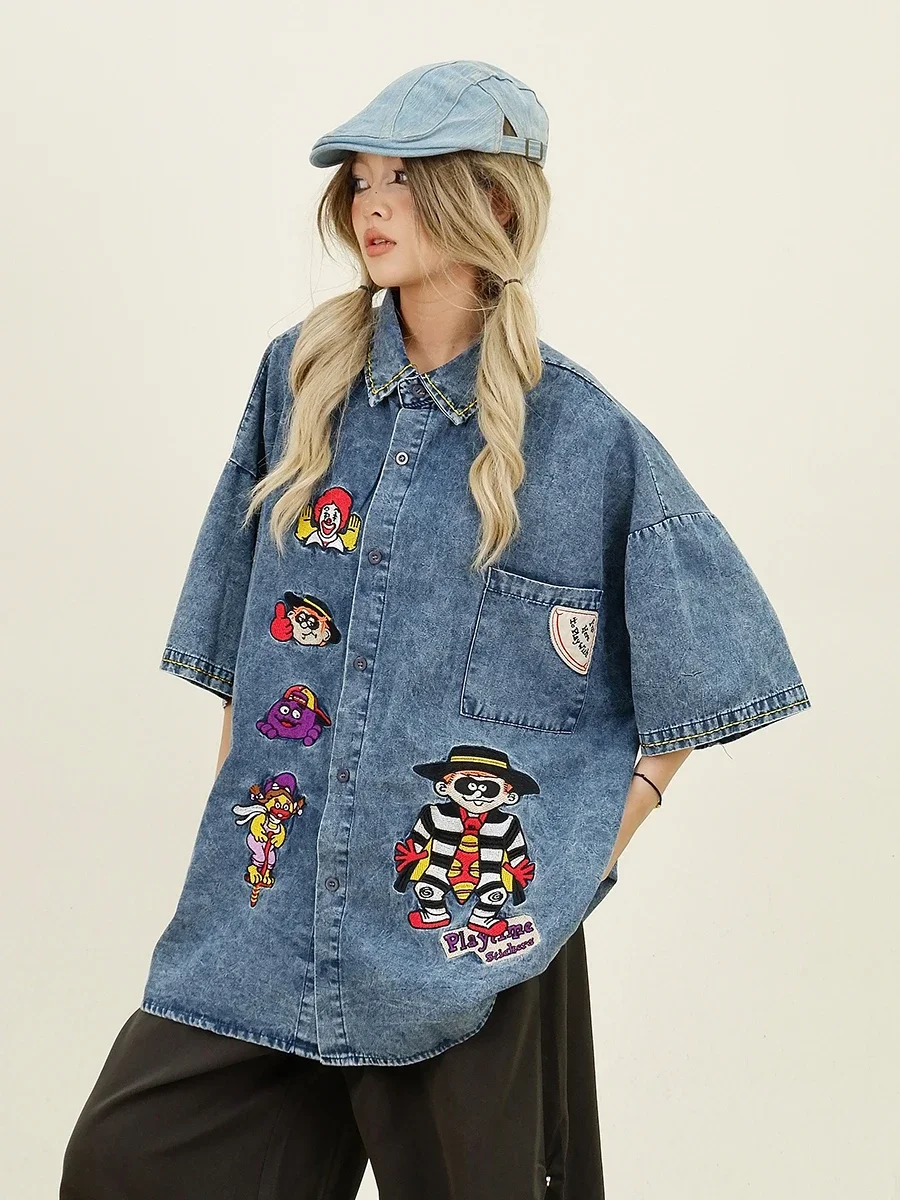 Джинсовые рубашки с коротким рукавом и вышивкой в стиле аниме Новинка лета 2024